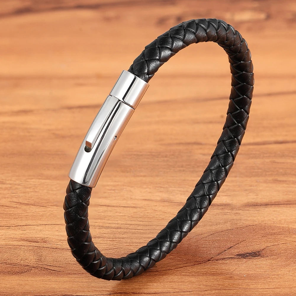 Pulseira Trançada em Aço Inoxidável